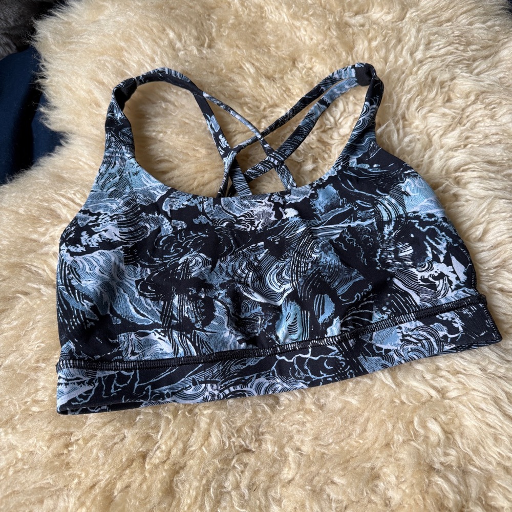 Lululemon Energy Bra in the Eternal Wave Starlight Black